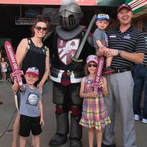 Meet your Posher, Kelly